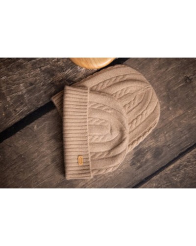 Bonnet en pur laine de chameau blanc de Mongolie