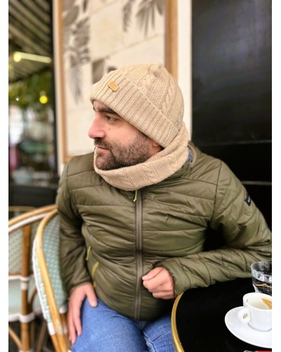 Bonnet en pur laine de chameau de Mongolie