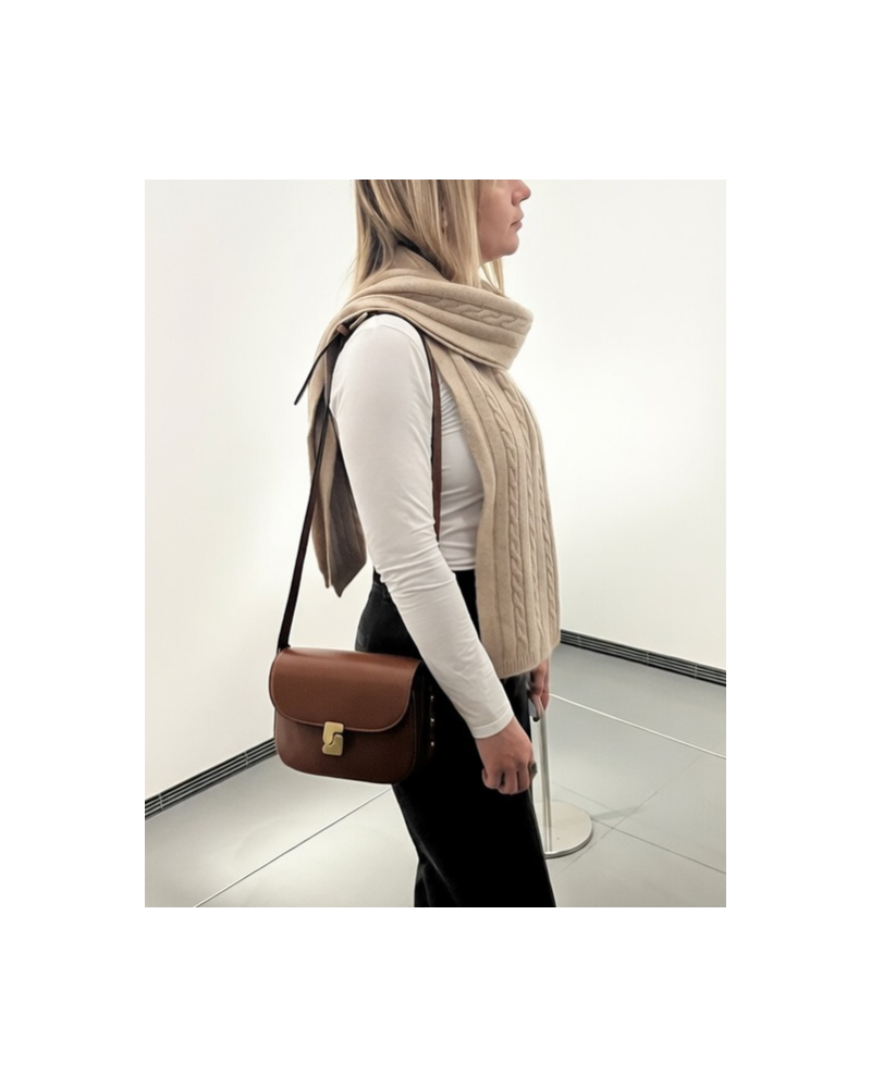 élégante écharpe en pur laine de chameau blanc